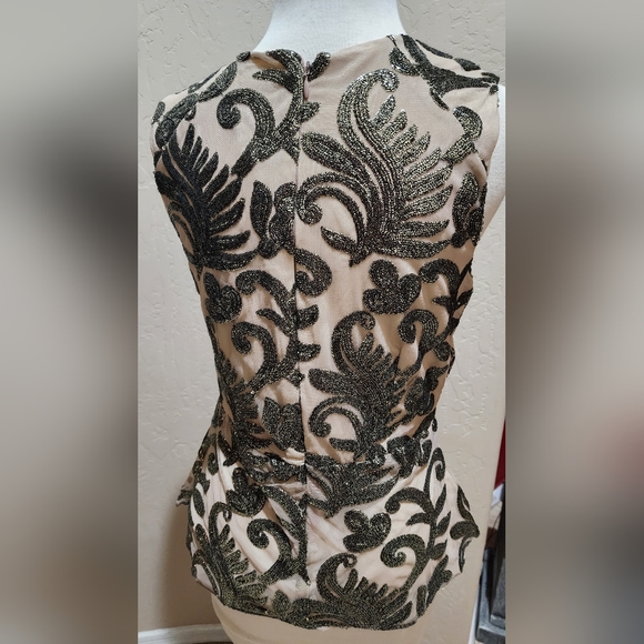Greylin Gold Black metallic Vintage STYLE peplum Sleeveless Top NWT M - Picture 4 of 7